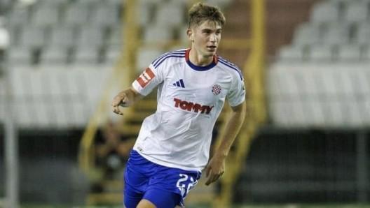 米体：国米加强与哈伊杜克的联系，有望在冬窗敲定布拉尼米尔