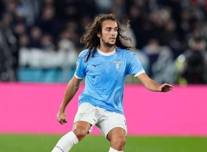 跟队：如果弗拉泰西冬窗离队，国米可能考虑追逐贡多齐