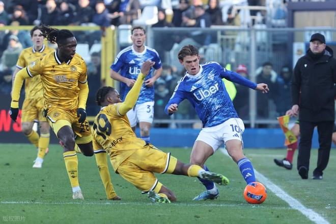 意甲：比萨实力有限，科莫客场抢分无忧？比萨VS科莫