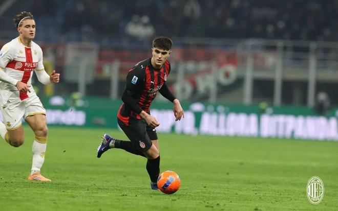 数据丨上一位做到的米兰球员是小贝