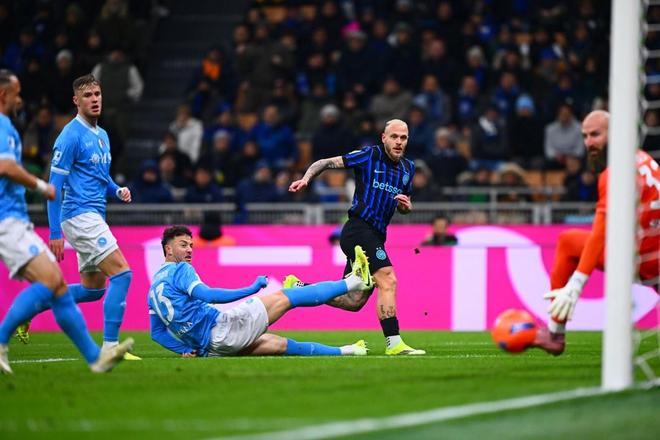 自21-22赛季重返国米后，迪马尔科意甲打入19球所有后卫第一