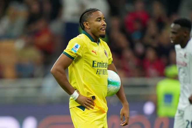 一日意甲动向：恩昆库不想离开AC米兰，国米丢分给那不勒斯希望