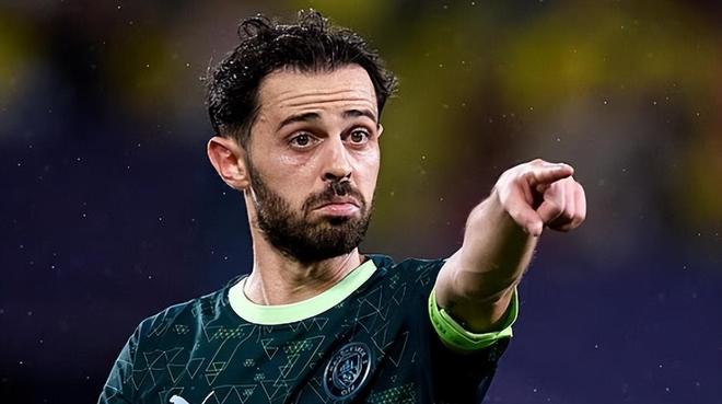 老来俏！曼城功勋中场巨星今夏自由身离队，引得意甲两大豪强疯抢