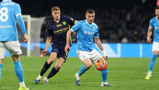 意甲：萨索洛状态有限，那不勒斯抢分无忧？那不勒斯VS萨索洛