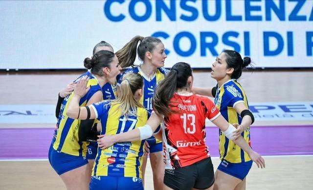 意甲庄宇珊19分获全场MVP助圣乔瓦尼客场3比0横扫库内奥队