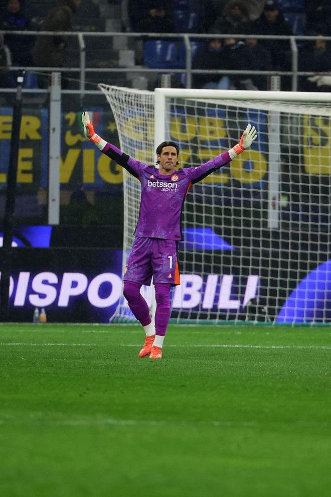 斯基拉：索默、达米安和德弗赖将成为自由身，国米不打算续约