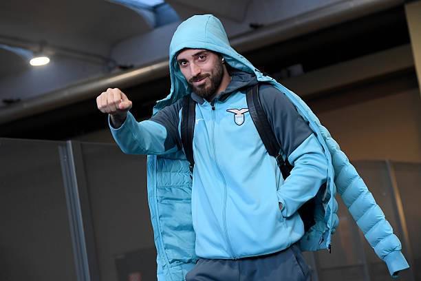 斯基拉:米兰谈马里奥-希拉进展积极,拉齐奥标价2000万欧 斯基拉:米兰谈马里奥-希拉进展积极,拉齐奥标价2000万欧