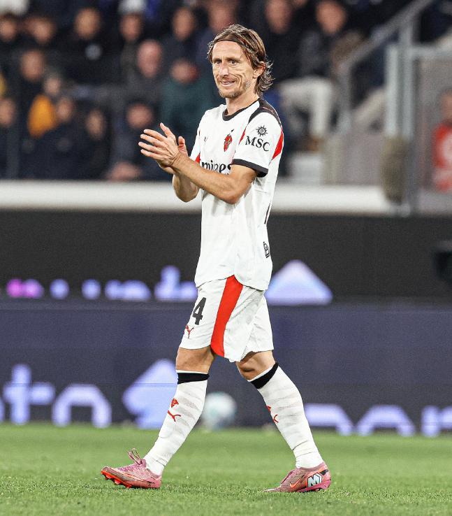 魔笛助攻铁卫处子球，AC米兰1-1罗马，国米三喜临门成最大赢家