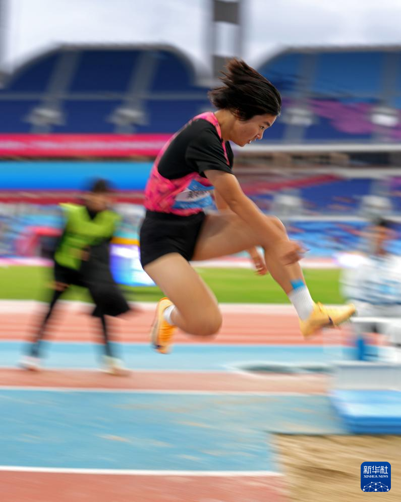 田径女子跳远T12级赛况