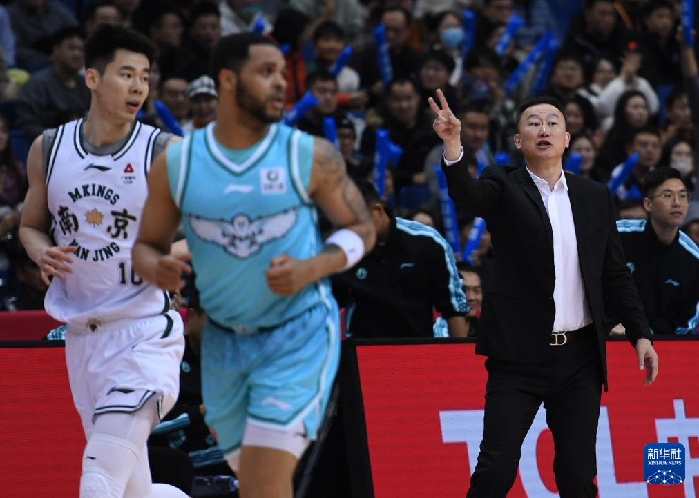 CBA常规赛：青岛崂山啤酒胜南京天之蓝