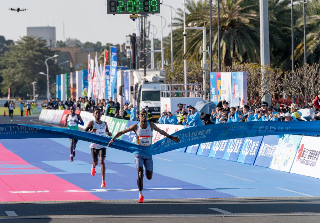 厦门马拉松：埃塞俄比亚选手实现男女项目卫冕