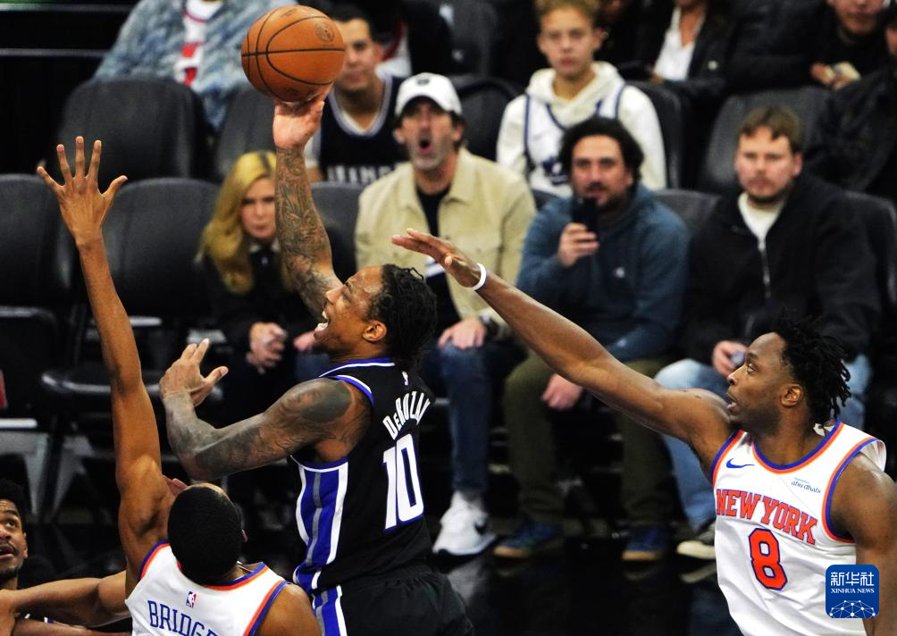 NBA常规赛：国王胜尼克斯