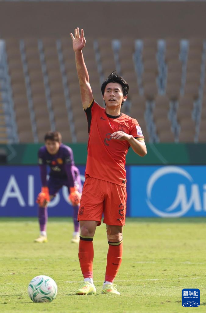 U23亚洲杯八强赛：中国队对阵乌兹别克斯坦队