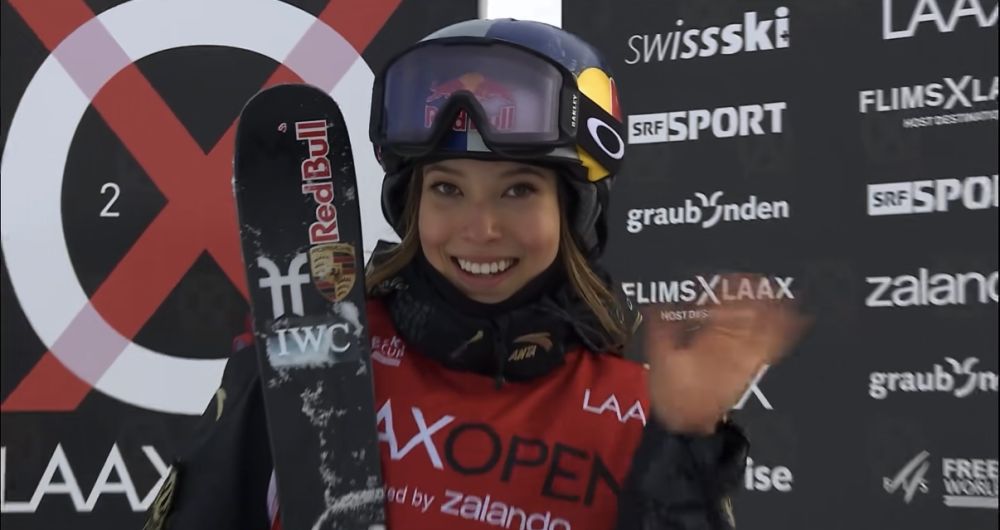 谷爱凌夺得自由式滑雪坡面障碍技巧世界杯莱克斯站金牌