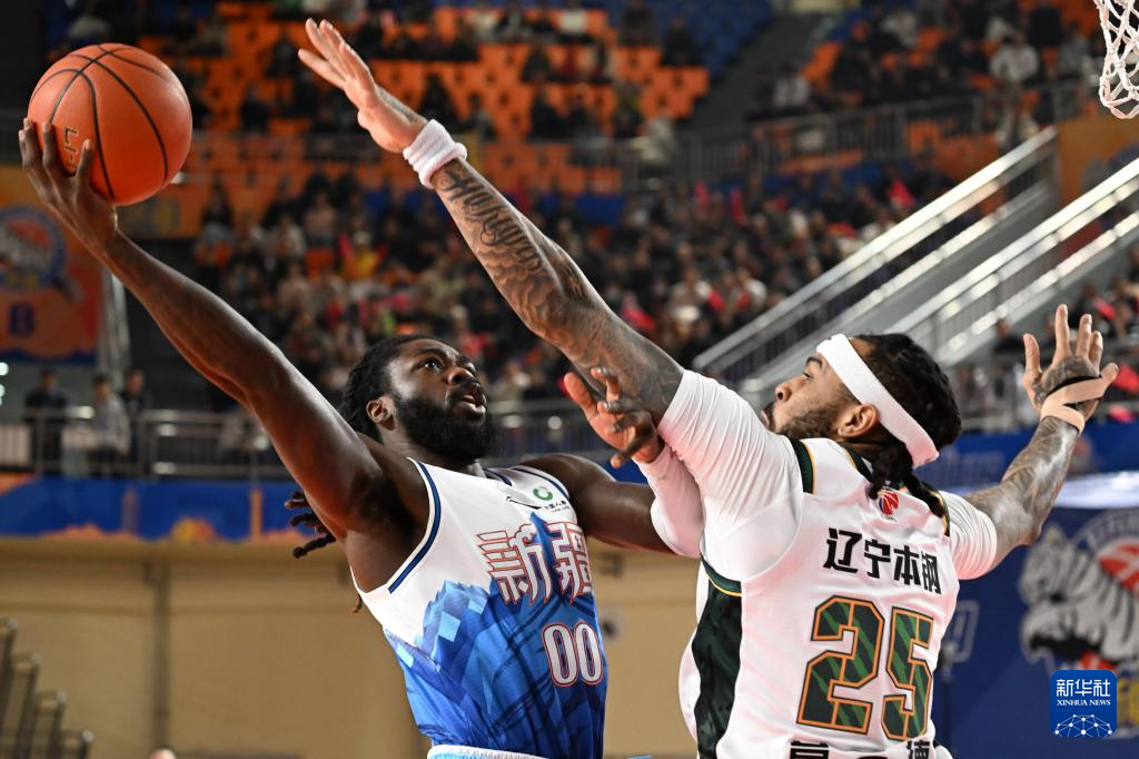 CBA常规赛：新疆伊力特胜辽宁本钢