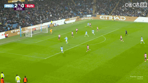 漂亮！谢尔基插花脚传中，福登头球破门