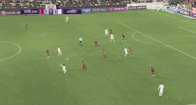 这球漂亮！费利佩远射世界波，蓉城上半场补时扳平神户！