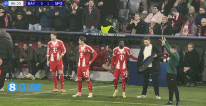 时隔262天！阿方索·戴维斯替补登场