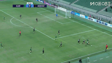 可惜呀！张稀哲弧顶劲射，球稍稍高出横梁