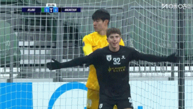 比赛第56分钟，波波维奇头球破门，国安0-1落后！