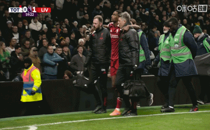 替补+破门+被换下，伊萨克是利物浦队史第二位，上一位是贝纳永