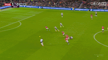 打铁联！曼联本赛季联赛11次击中门框，英超球队中最多