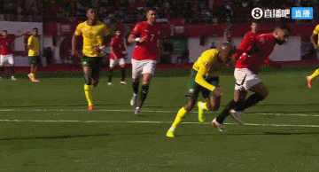 埃及国家队官员：萨拉赫赛后没和南非主帅谈到点球，只是相互问候