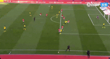 有争议？埃及球员禁区支撑手手球，裁判查看VAR后判罚没有点球