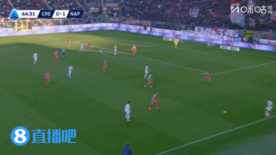 半场梅开二度！霍伊伦禁区逆足抽射破门，本赛季20场9球3助