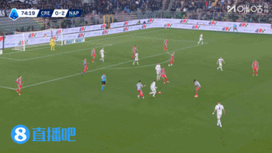 射的太正！霍伊伦弧顶位置转身抽射被门将扑住