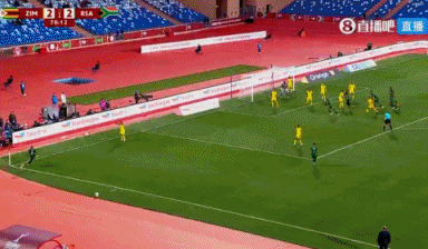 津巴布韦球员手球送点，阿波利斯点射，南非3-2领先