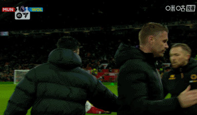 曼联1-1战平垫底狼队，老特拉福德球场嘘声四起