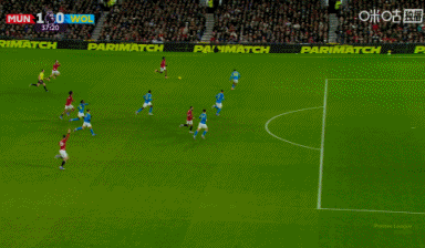 屡造险情！多尔古左路突施冷箭被扑，舍什科接角球头球攻门中柱