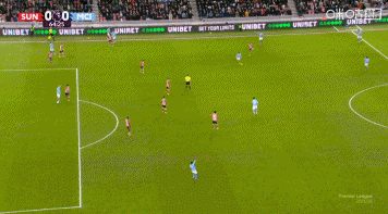 最好的一次机会！罗德里长传，格瓦迪奥尔头球被桑德兰守门员神扑