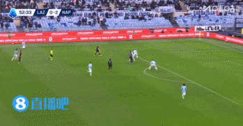 本场第一脚射门！霍伊伦禁区爆趟过人，劲射击中边网