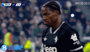 给了机会没抓住！戴维造点，亲自主罚打中路被挡出