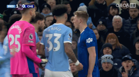 德拉普犯规引发两队冲突，努内斯与恩佐吵架吃到黄牌