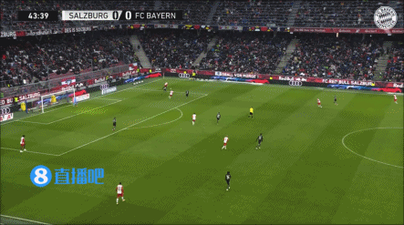 2026年首球！伊藤洋辉不停球抽射变线入网，拜仁1-0领先萨尔茨堡