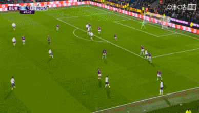 B费助攻舍什科低射破门！曼联第50分钟扳平