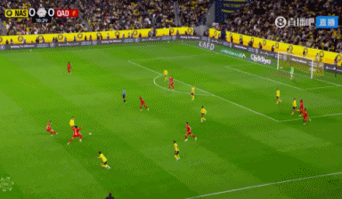 后点大空档！胜利反击良机，菲利克斯第一时间没传随后被封堵