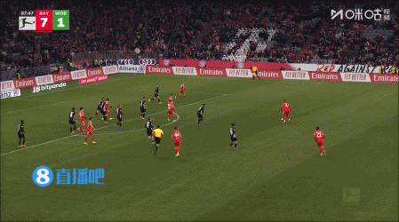 一点面子不给留！格雷茨卡补时进球，拜仁8-1领先