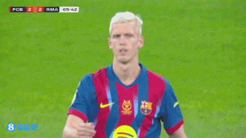 巴萨66分钟换人，费兰、奥尔莫出场，莱万、费尔明被换下