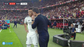 那个男人来了！姆巴佩、阿拉巴第76分钟替补登场