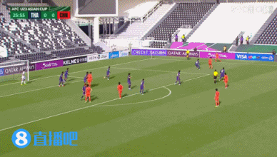 U23国足前场丢球被打反击，木塔力甫战术犯规染黄