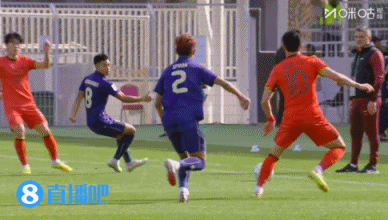 如何评价？卡塔尔裁判上半场多次判罚U23国足犯规，引发球员不满